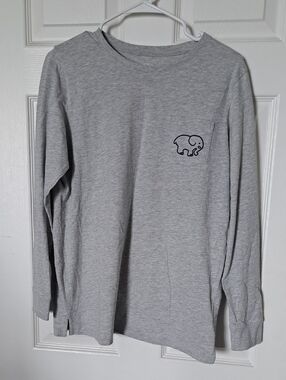 ivory ella Light Heather Gray Long-Sleeve Tee with Navy Elephant Logo